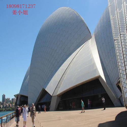 匠心鍛造的金屬外衣 外墻鋁單板與精細加工的藝術
